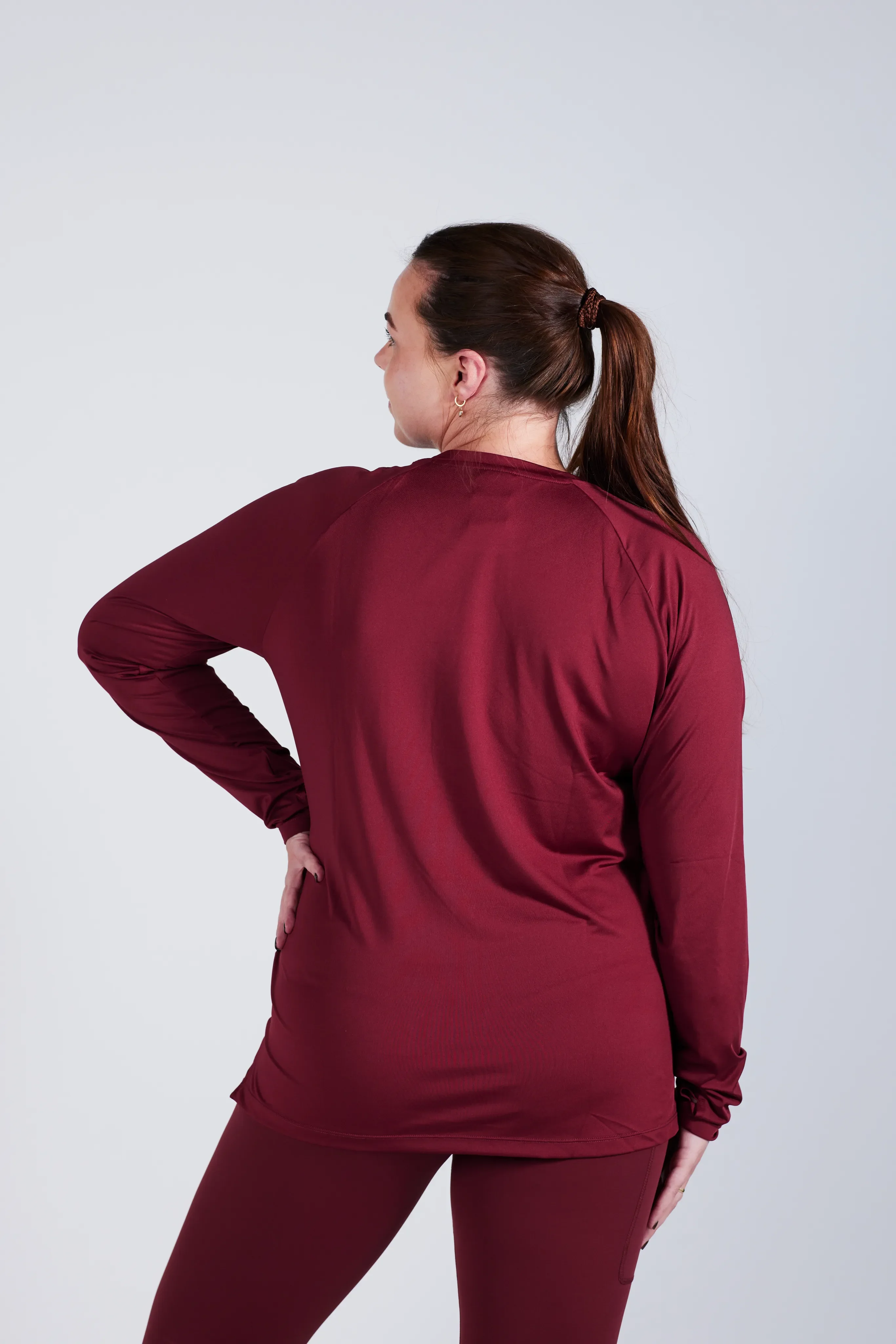 Active loose fit long sleeve - Cabernet - Image 3