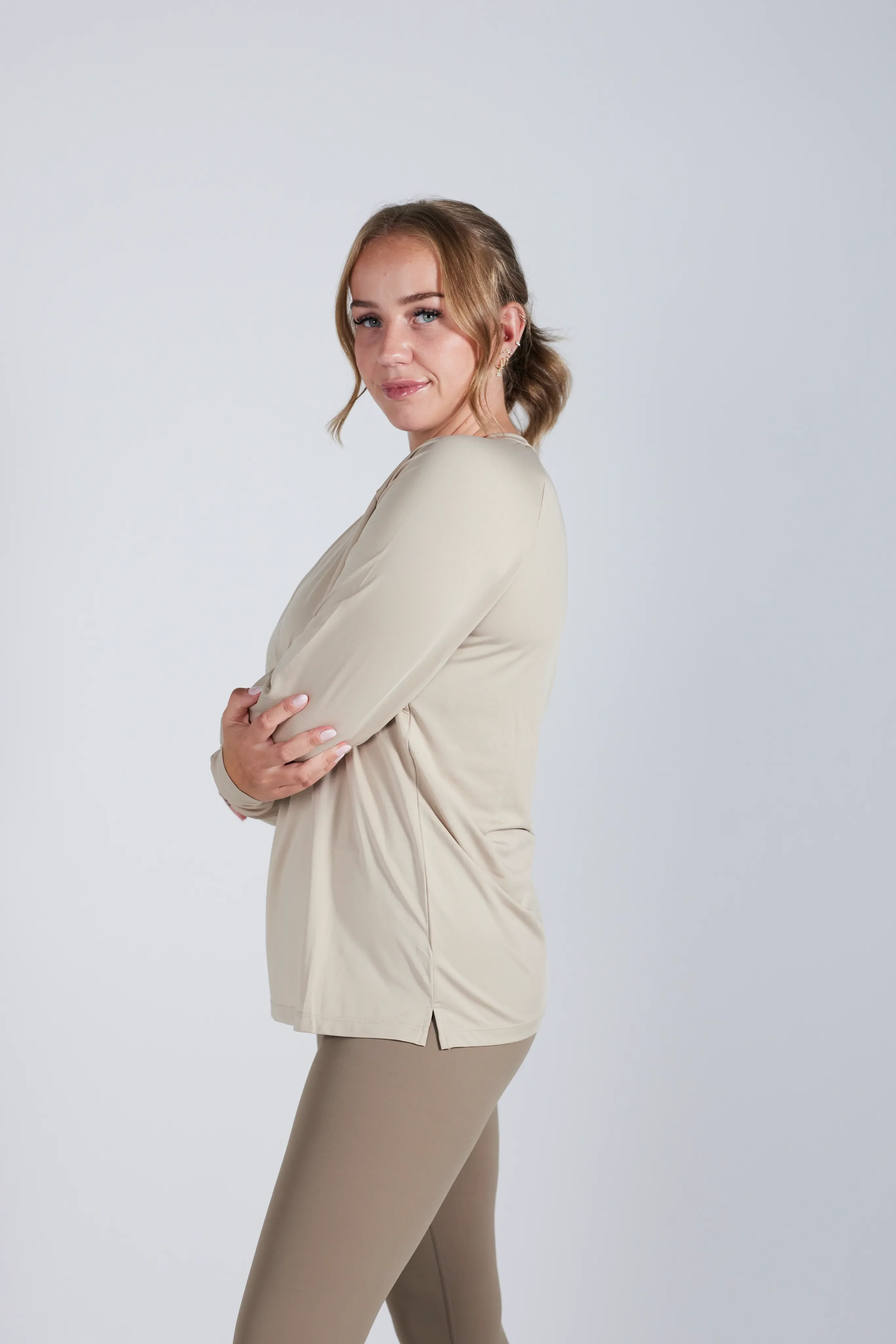 Active loose fit long sleeve - Oxford Tan - Image 3