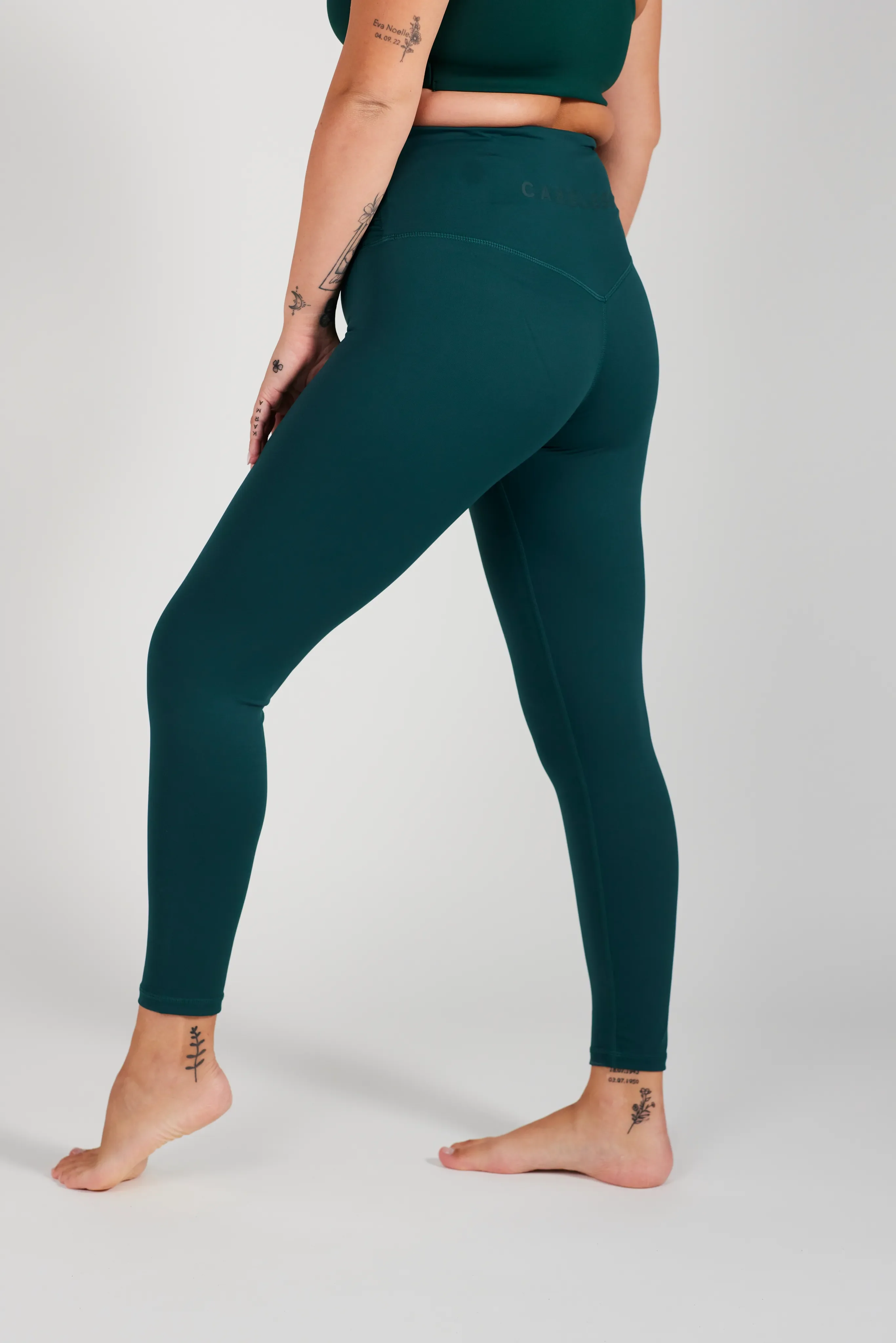 Active scrunch shape tights - Ponderosa Pine - Image 5