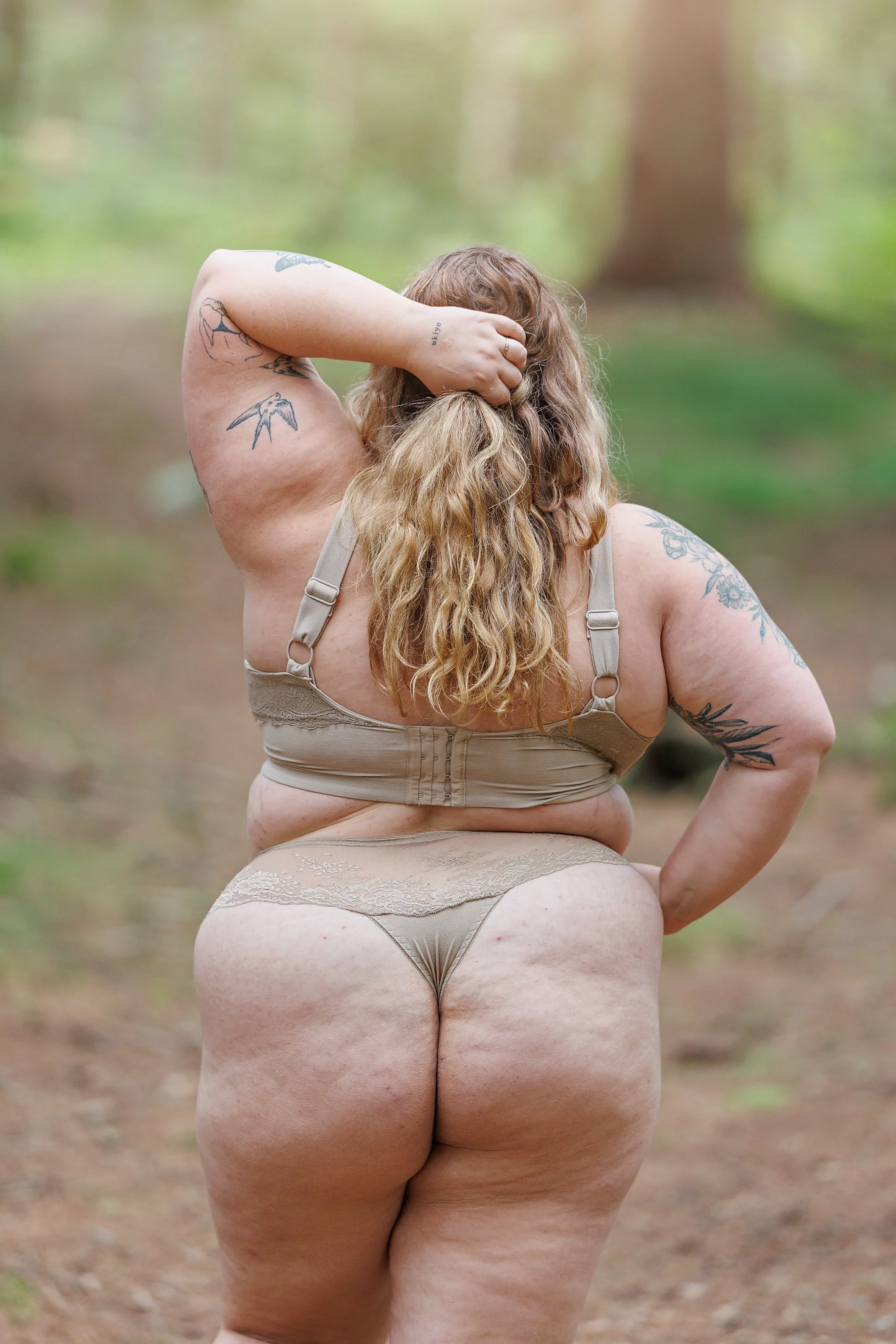 Amalie String - Silver Mink - Image 11