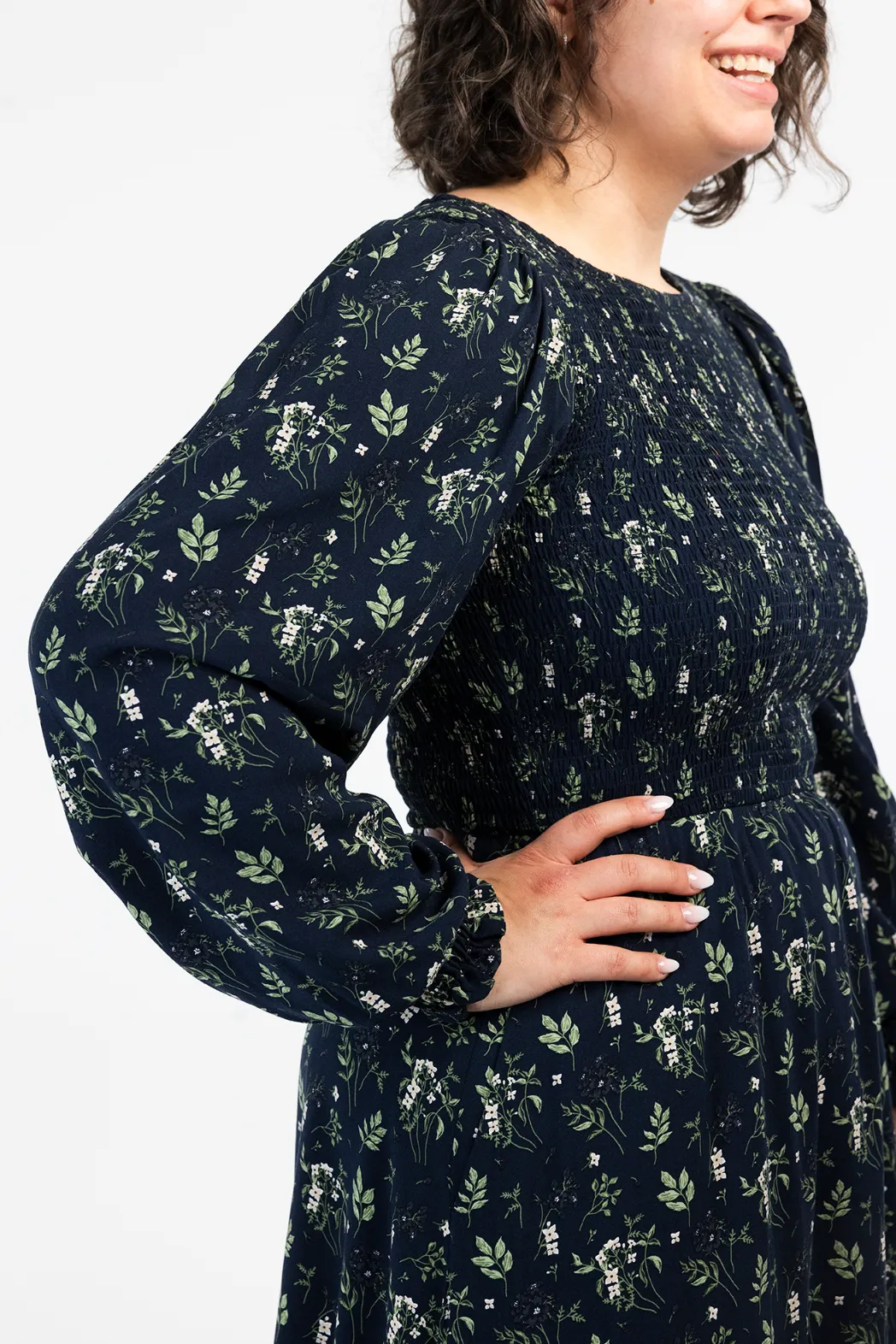 Anna kjole - Black Iris AOP - Image 5