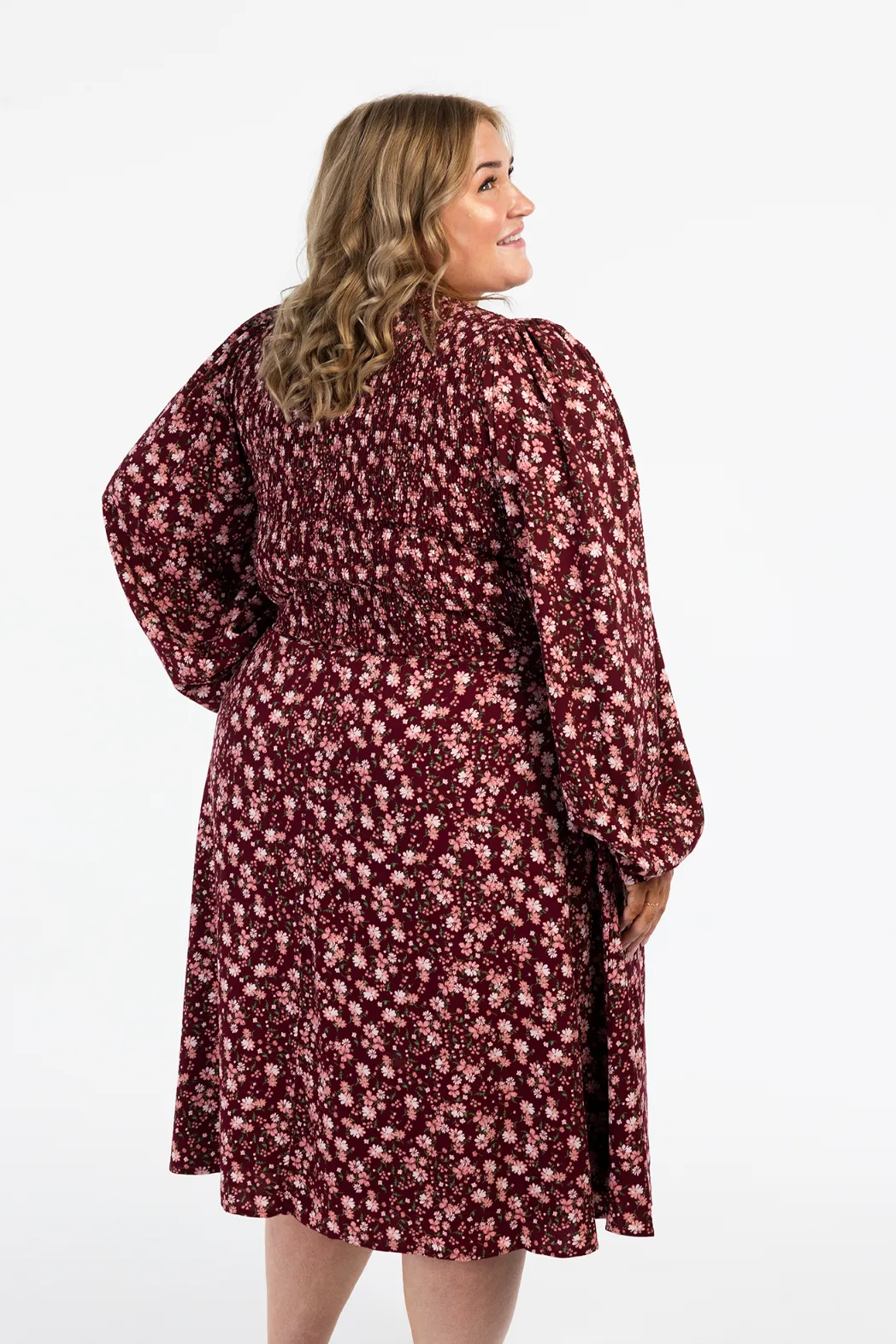 Anna kjole - Cabernet AOP - Image 5
