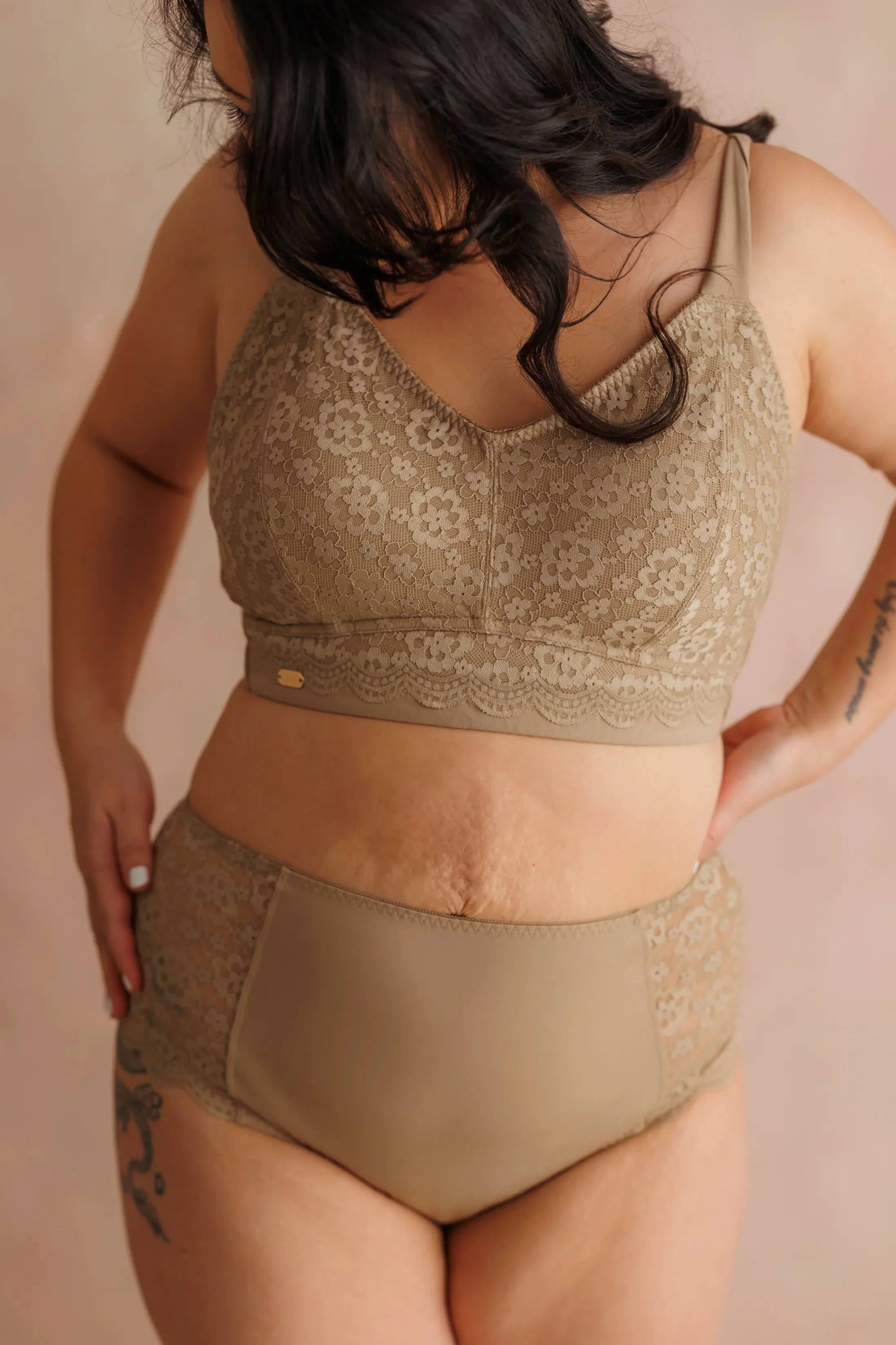 Anne Flower Mid Waist - Silver Mink - Image 3