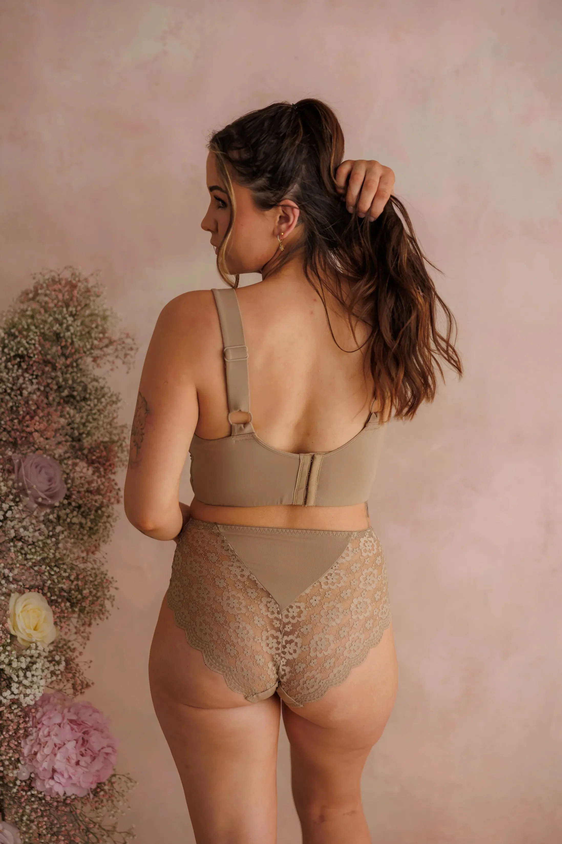 Anne Flower Mid Waist - Silver Mink - Image 8