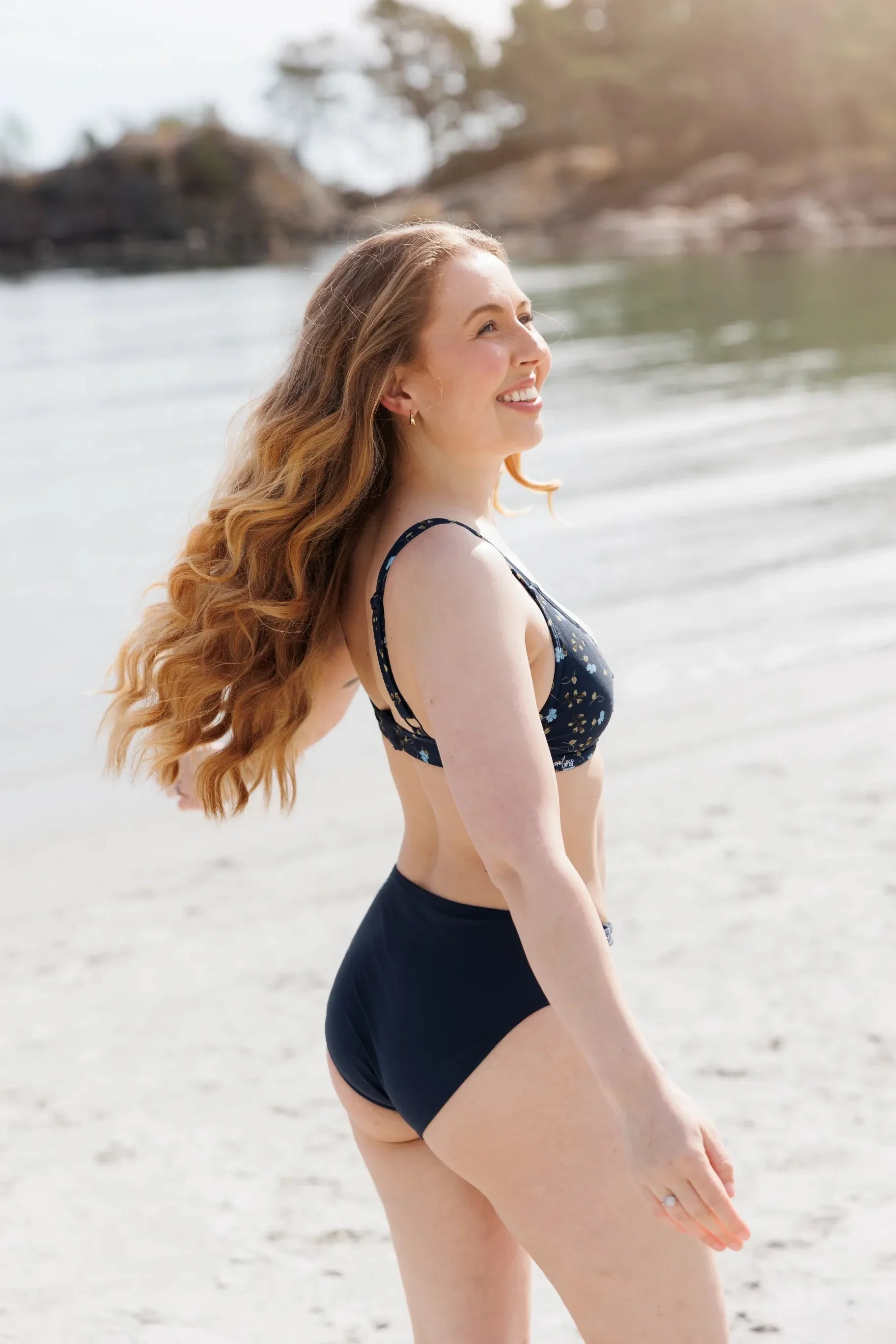 Bali bikinitopp - Mørkeblå - Floral - Image 6