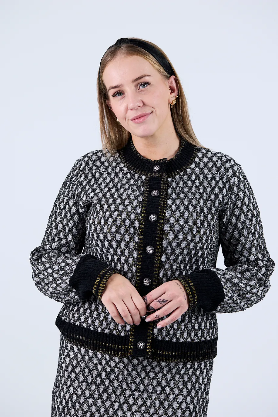 Eva jakke - Grå m/svart