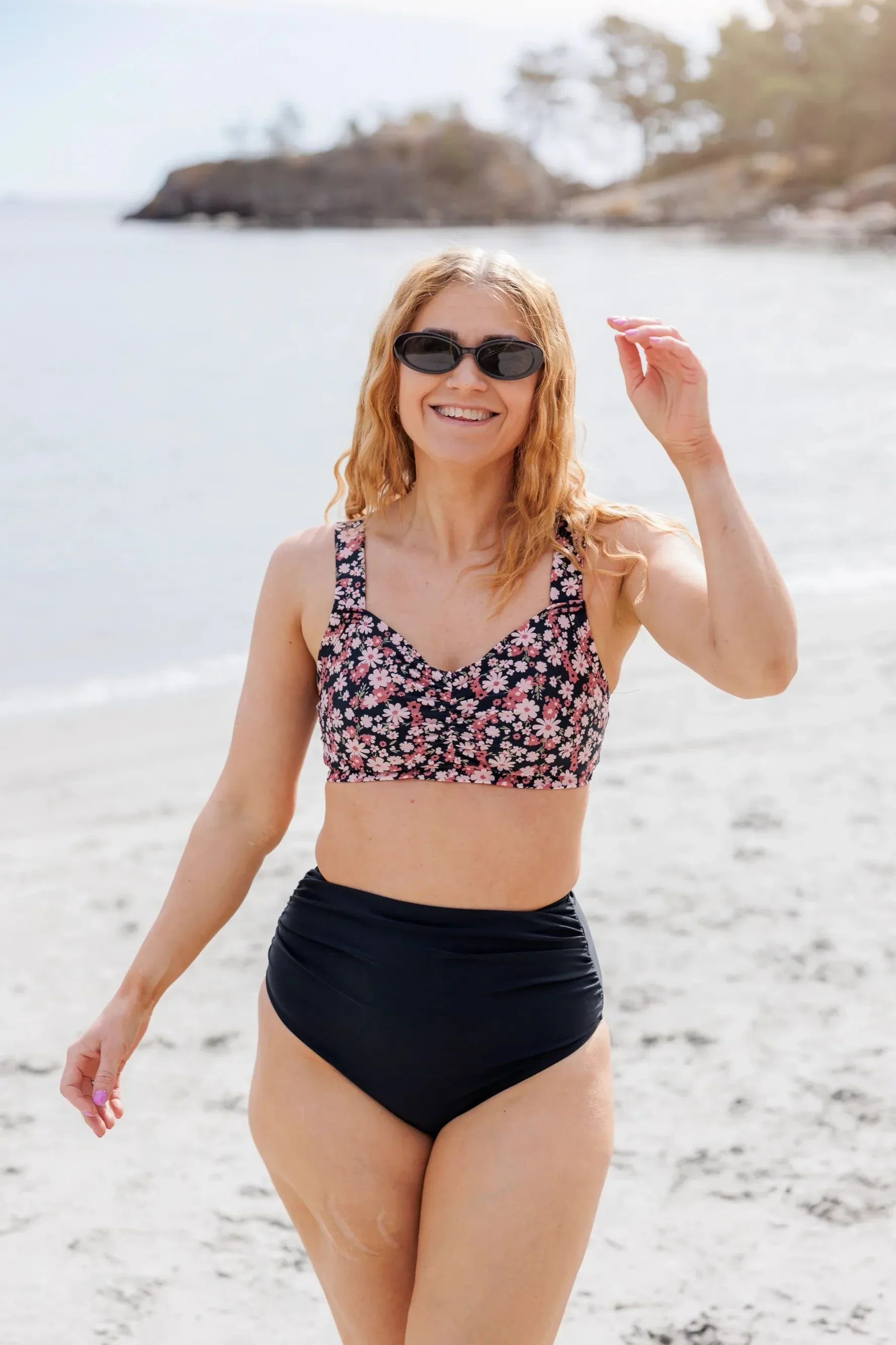 High Waist bikinitruse - Svart - Image 5