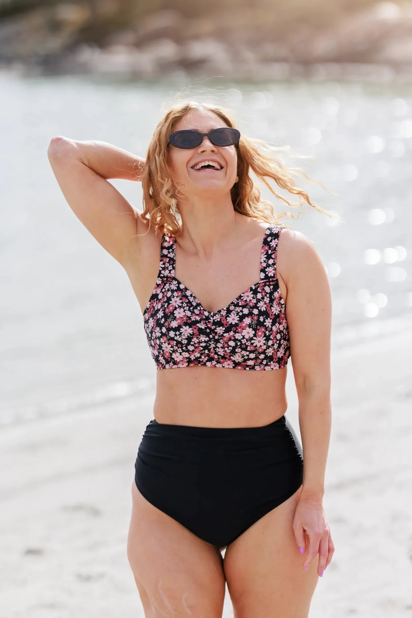 High Waist bikinitruse - Svart - Image 7