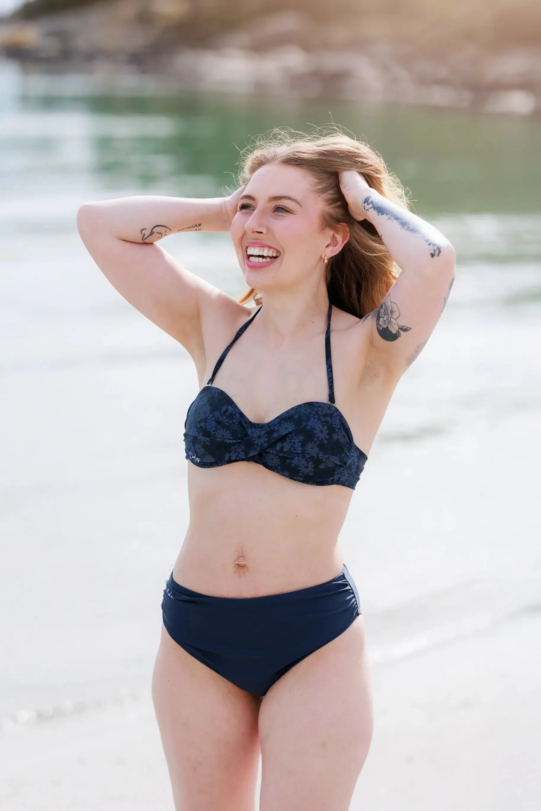 Kypros bikinitopp -  Mørkeblå - Petal Whisper - Image 10
