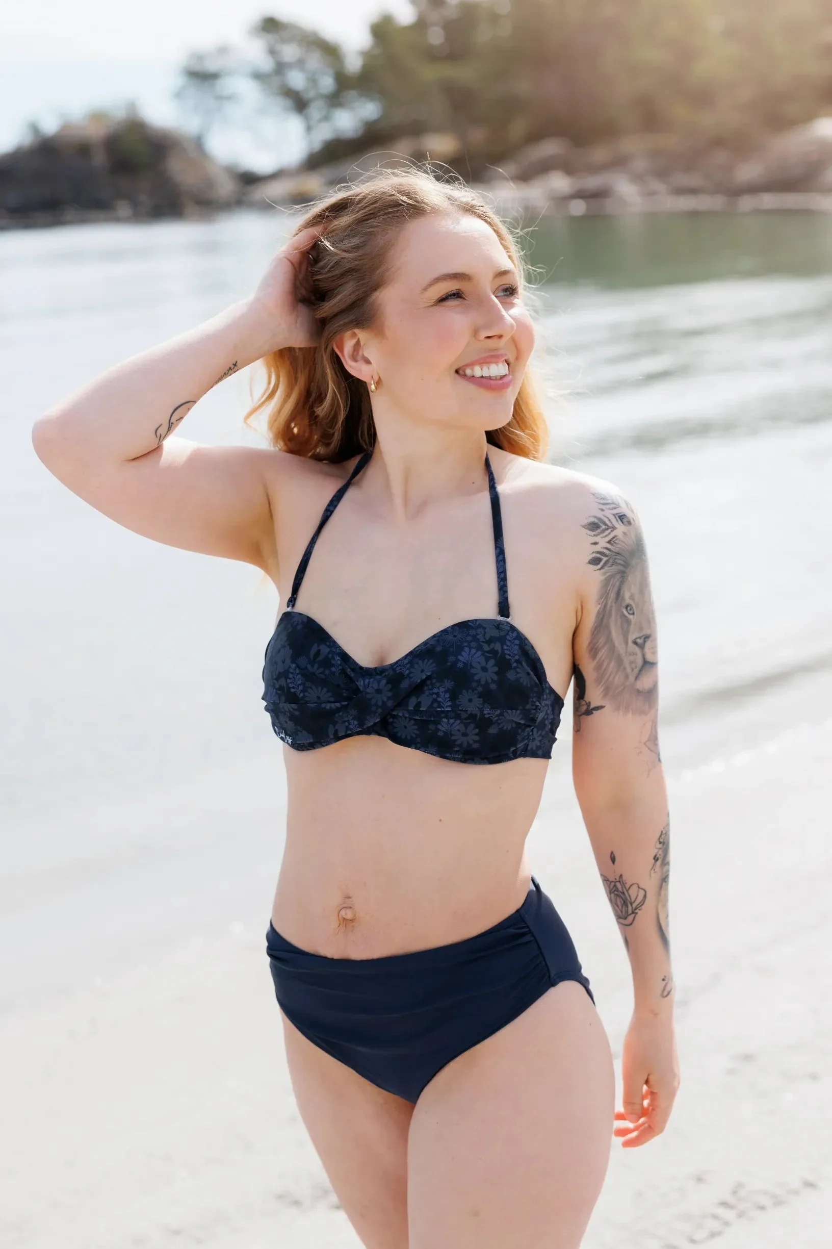 Kypros bikinitopp -  Mørkeblå - Petal Whisper - Image 6