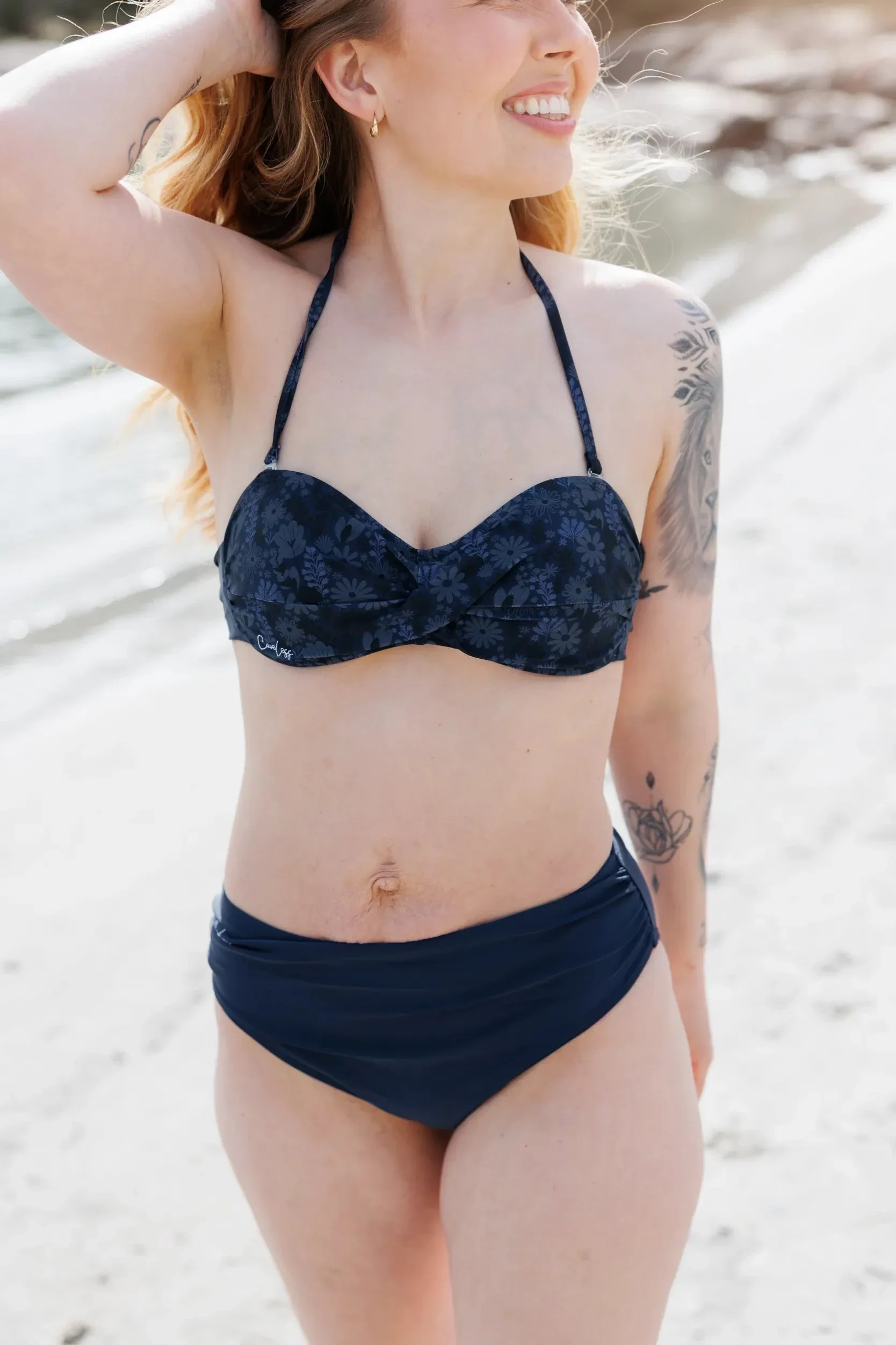 Kypros bikinitopp -  Mørkeblå - Petal Whisper - Image 7