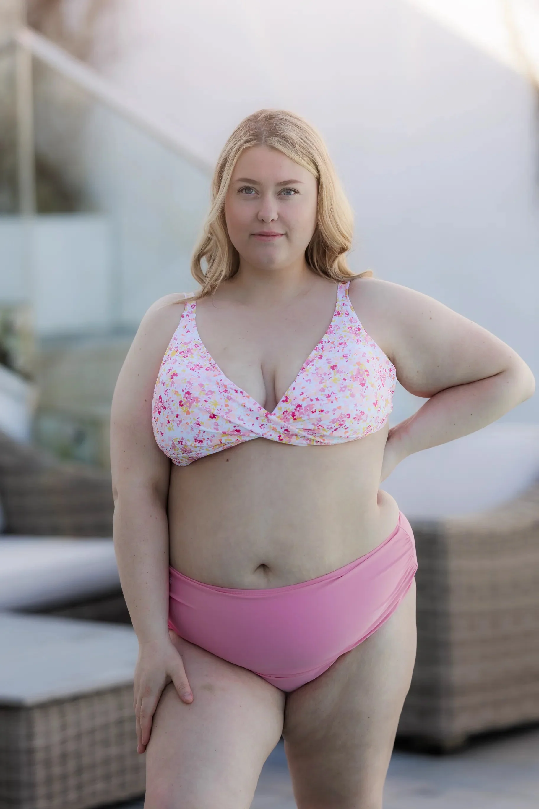 Mid Waist bikinitruse - Lyserosa - Image 29