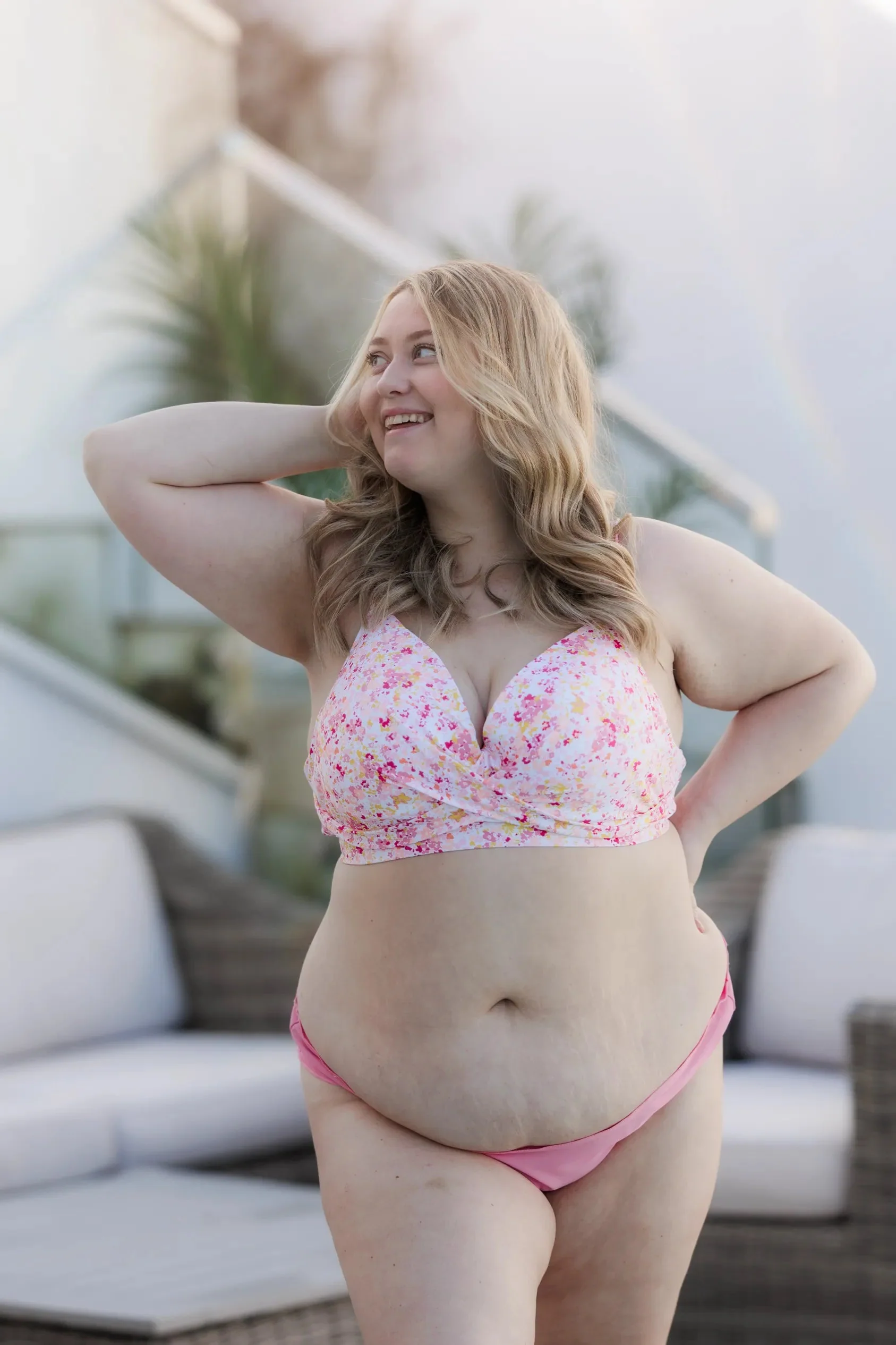 Ruffles Bikinitruse - Lyserosa - Image 8