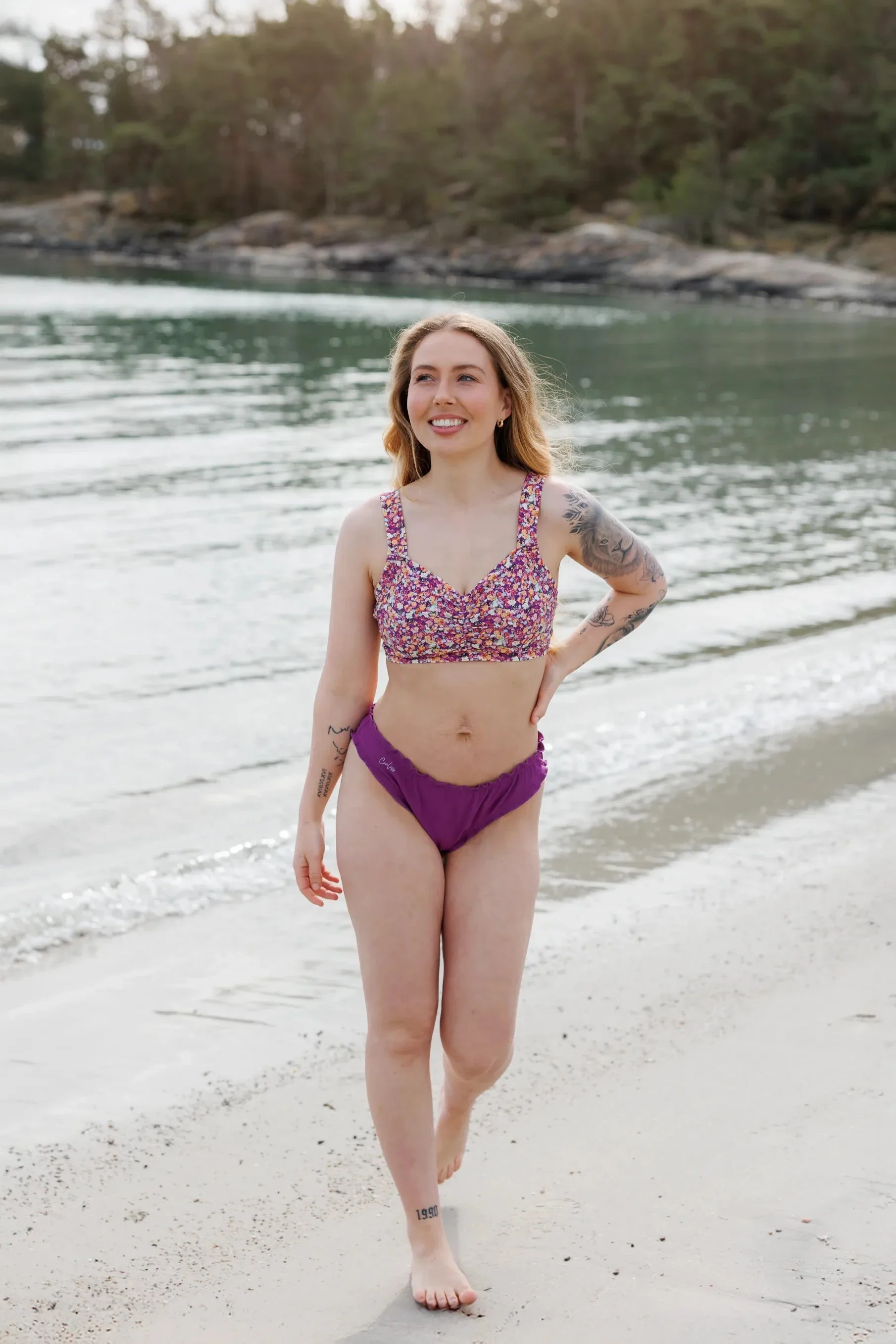 Ruffles bikinitruse - Mørkelilla - Image 7